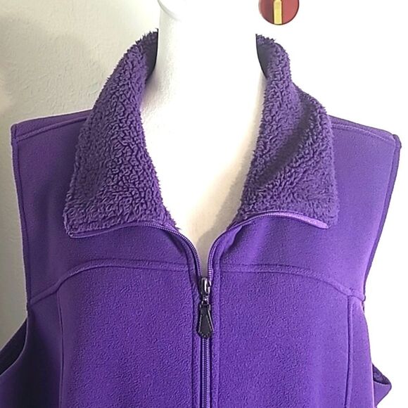 Erika Purple Sherpa Vest, Zips Down the Front, Drawstring Waist, 2 Pockets,Sz - Picture 2 of 12